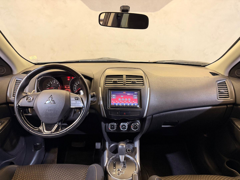 Foto do veículo MITSUBISHI ASX  2.0 CVT FLEX 2018 77.428 KM 89.900,00