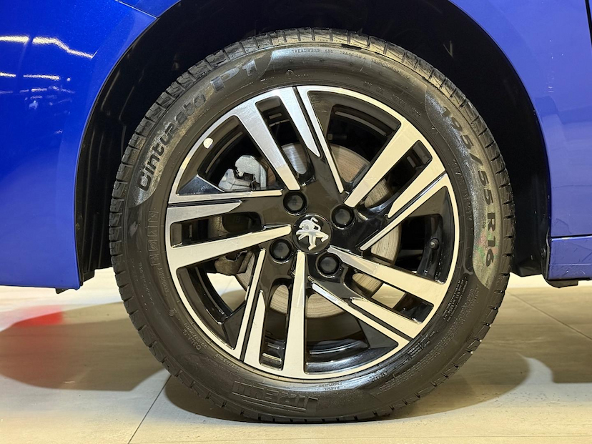 Foto do veículo PEUGEOT 208  GRIFF T200 2024 7.580 KM 101.900,00