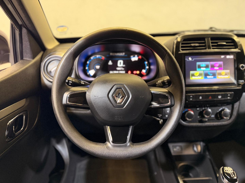 Foto do veículo RENAULT KWID  OUTSID 2 2024 48.771 KM 62.900,00
