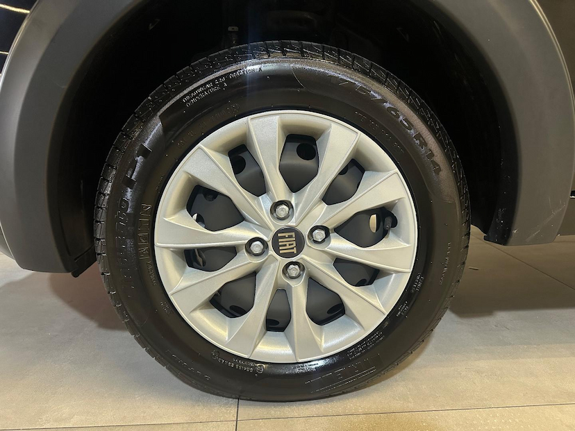 Foto do veículo FIAT MOBI  LIKE 2025 13.400 KM 64.900,00