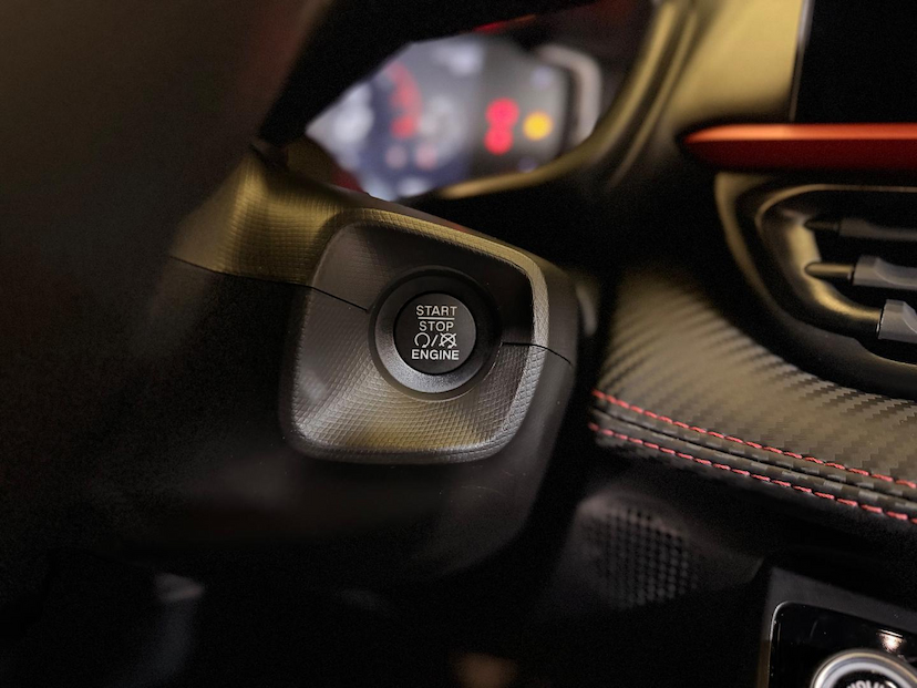 Foto do veículo FIAT PULSE  ABARTH 270 2024 16.623 KM 128.900,00