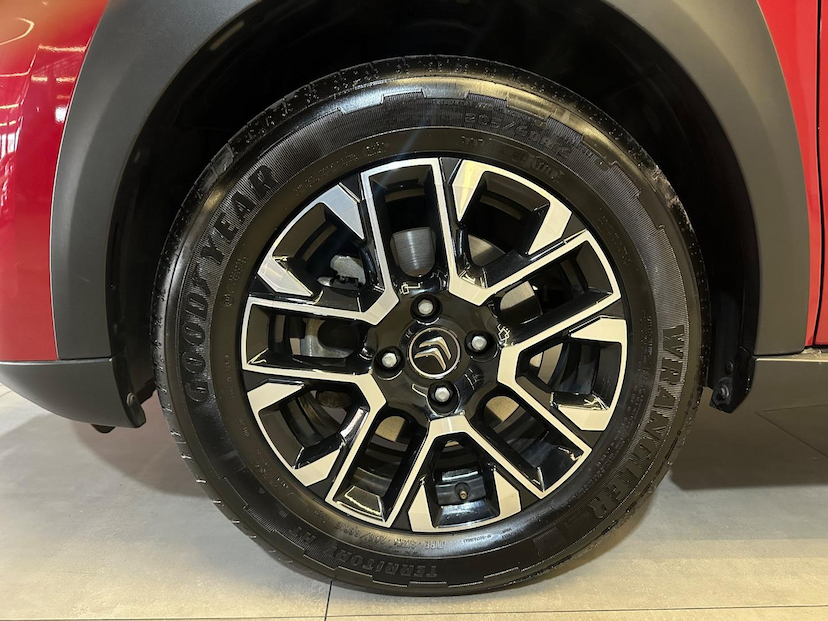 Foto do veículo CITROËN BASALT  SHINE 1.0 FLEX TB 200 5P AUT. 2025 12.833 KM 104.900,00