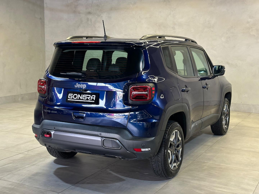 Foto do veículo JEEP RENEGADE  TH T2704X4 2022 6.091 KM 124.900,00