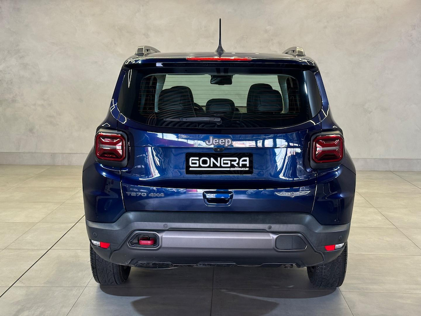 Foto do veículo JEEP RENEGADE  TH T2704X4 2022 6.091 KM 124.900,00