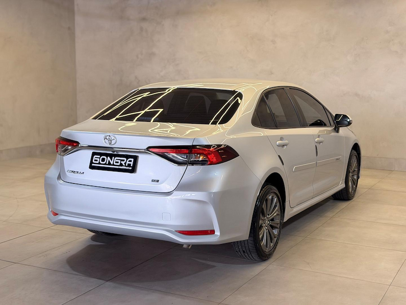 Foto do veículo TOYOTA COROLLA  2.0 XEI 16V FLEX 4P AUTOMATICO 2021 67.876 KM 119.900,00