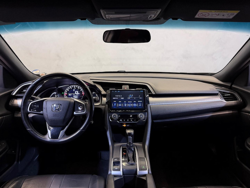 Foto do veículo HONDA CIVIC  2.0 16V FLEXONE  EX CVT 2017 122.125 KM 105.900,00