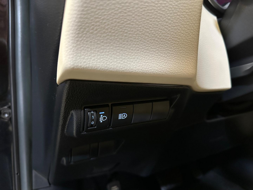 Foto do veículo TOYOTA COROLLA CROSS  XRX HYBRID 2022 73.200 KM 152.900,00