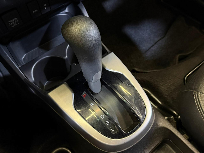 Foto do veículo HONDA FIT  EX CVT 2016 88.500 KM 72.900,00