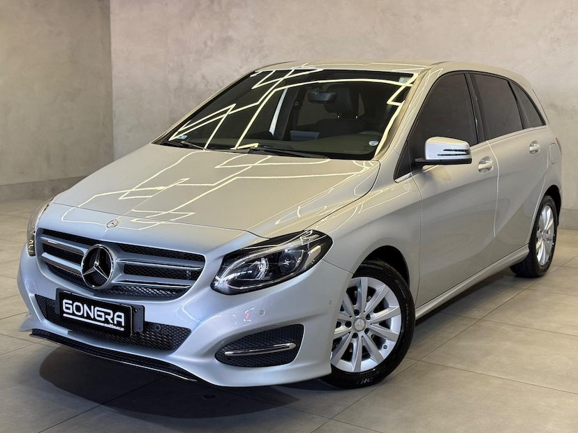 Foto do veículo MERCEDES-BENZ B 200 B200FF 2017 71.191 KM 84.900,00