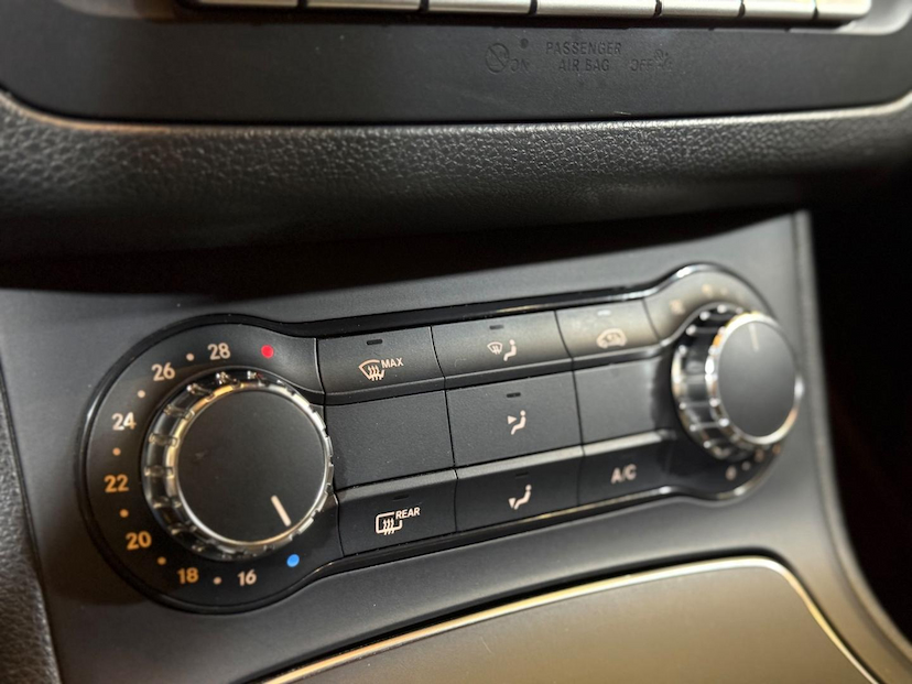 Foto do veículo MERCEDES-BENZ B 200 B200FF 2017 71.191 KM 84.900,00