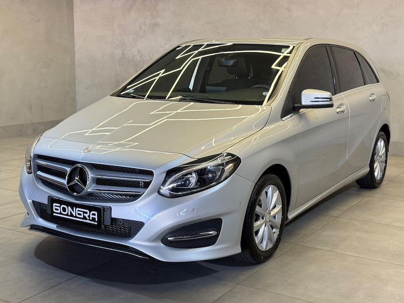 Foto do veículo MERCEDES-BENZ B 200 B200FF 2017 71.191 KM 84.900,00