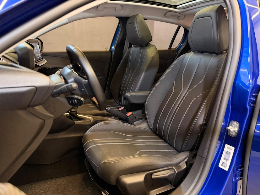 Foto do veículo PEUGEOT 208  GRIFF T200 2024 9.123 KM 104.900,00