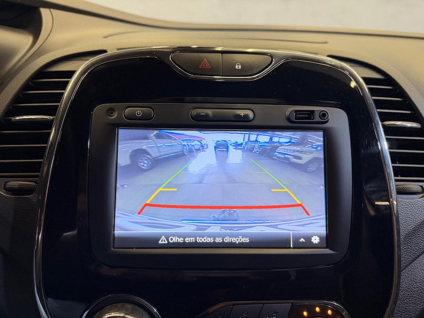 Foto do veículo RENAULT CAPTUR  INTEN 16A 2020 107.000 KM 74.900,00