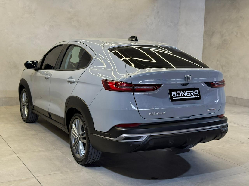 Foto do veículo FIAT FASTBACK  DRIVE 2024 33.748 KM 106.900,00