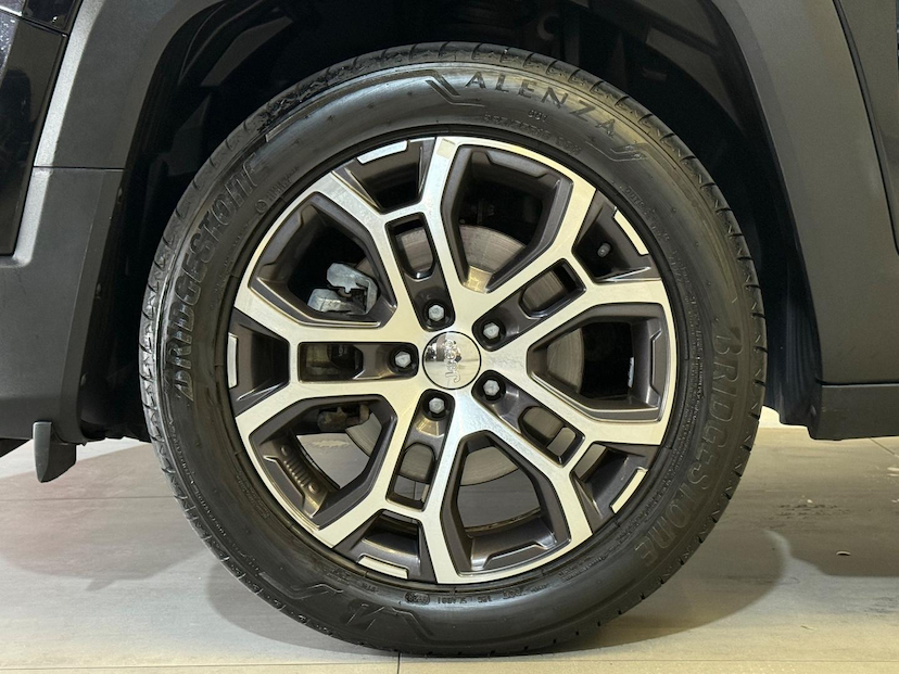 Foto do veículo JEEP RENEGADE  LGTD T270 2023 35.444 KM 106.900,00