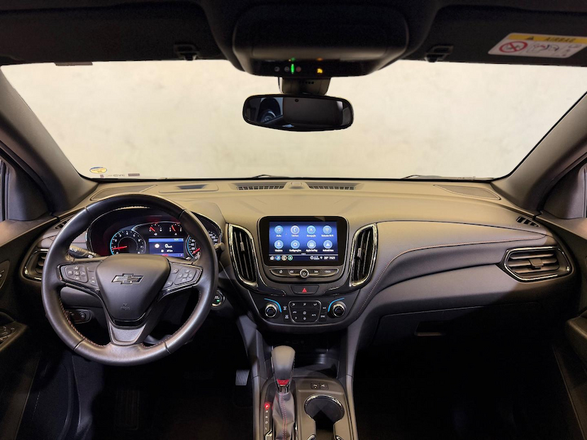 Foto do veículo CHEVROLET EQUINOX  15T RS 2022 23.000 KM 145.900,00