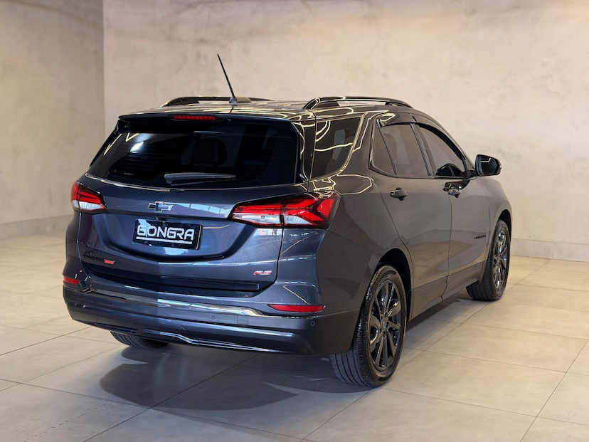 Foto do veículo CHEVROLET EQUINOX  15T RS 2022 23.000 KM 145.900,00