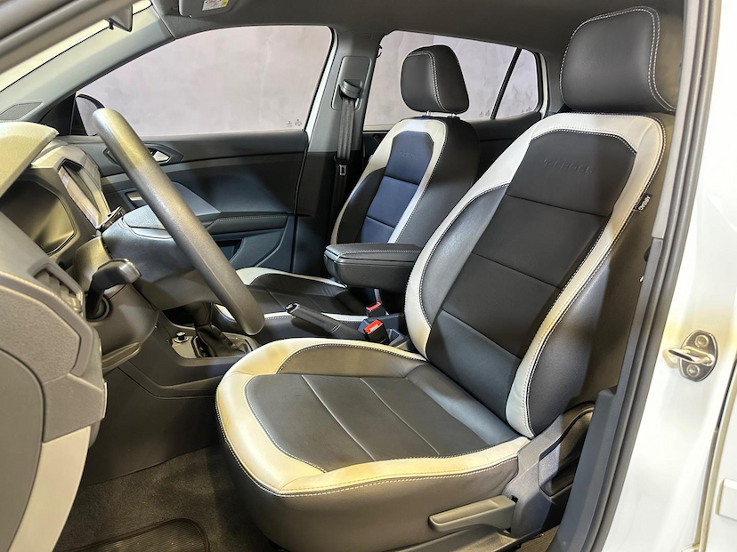 Foto do veículo VOLKSWAGEN T-CROSS T CROSS SENSE TSI AD 2023 48.699 KM 102.900,00