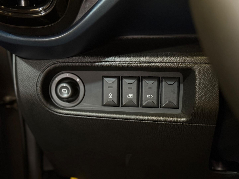 Foto do veículo CITROËN C3  FIRST ED AT 2023 105 KM 82.900,00