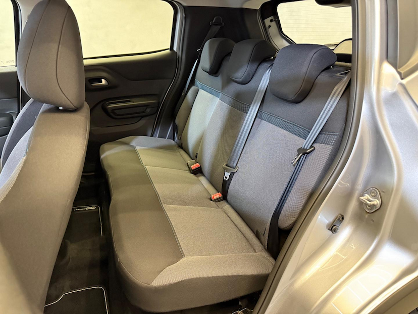 Foto do veículo CITROËN C3  FIRST ED AT 2023 105 KM 82.900,00