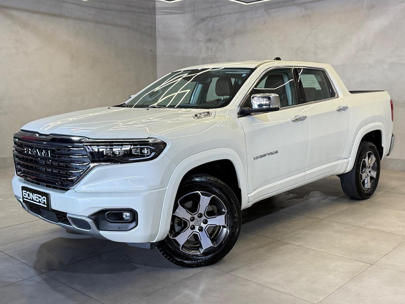 Foto do veículo RAM RAMPAGE  LARAMIE 2.0 GAS 2024 8.500 KM 209.900,00