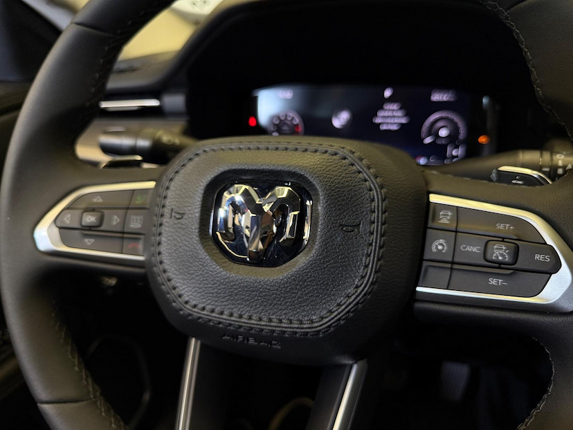 Foto do veículo RAM RAMPAGE  LARAMIE 2.0 GAS 2024 8.500 KM 209.900,00