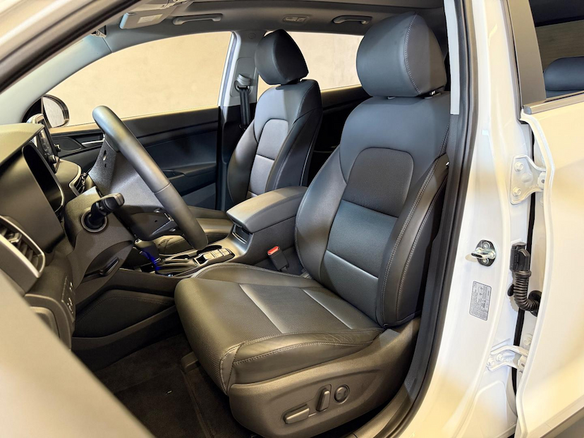 Foto do veículo HYUNDAI TUCSON  LIMITED 1.6 TURBO 16V AUT 2025 6.500 KM 175.900,00