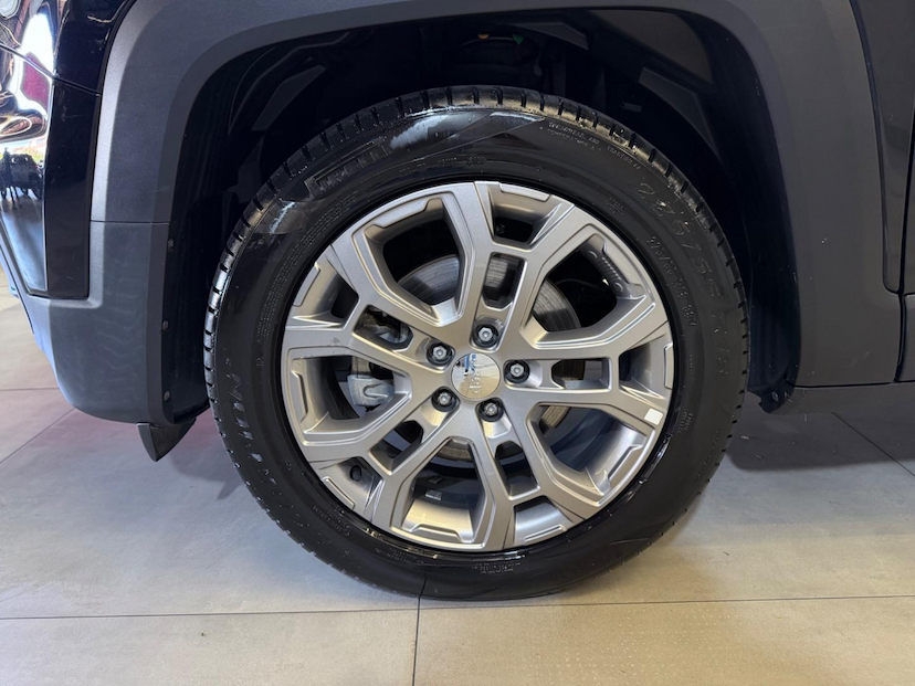 Foto do veículo JEEP RENEGADE  LONGITUDE T270 1.3 TB 4X2 FLEX AUT 2025 19.220 KM 117.900,00