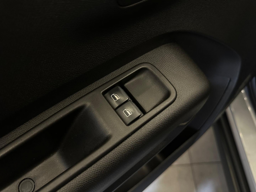 Foto do veículo CITROËN C3  LIVE PK 1.0 2024 20.346 KM 68.900,00