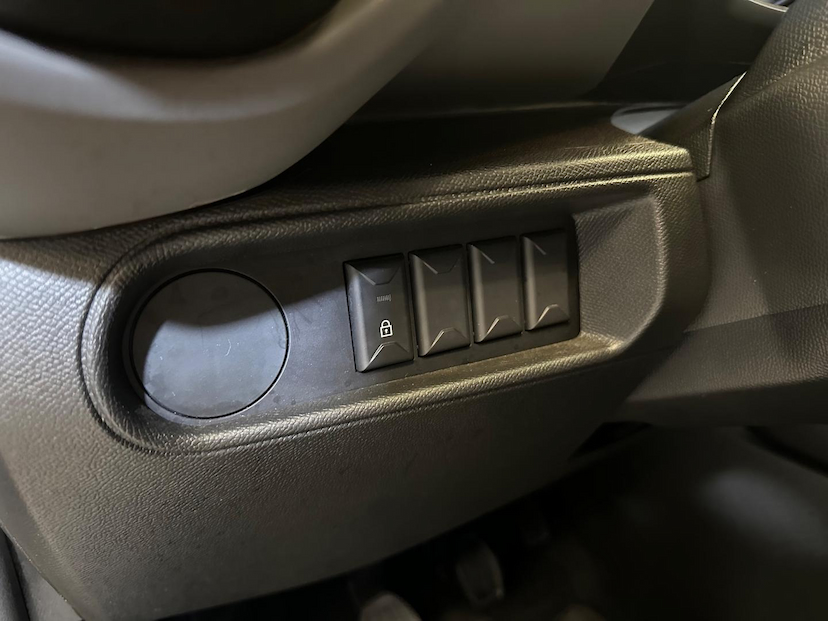 Foto do veículo CITROËN C3  LIVE PK 1.0 2024 20.346 KM 68.900,00