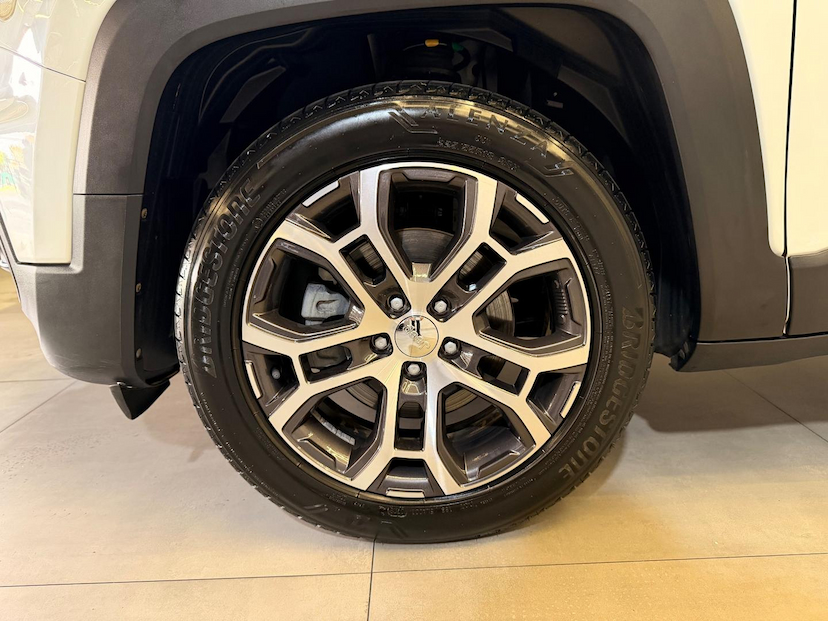 Foto do veículo JEEP RENEGADE  LGTD T270 2023 51.009 KM 104.900,00