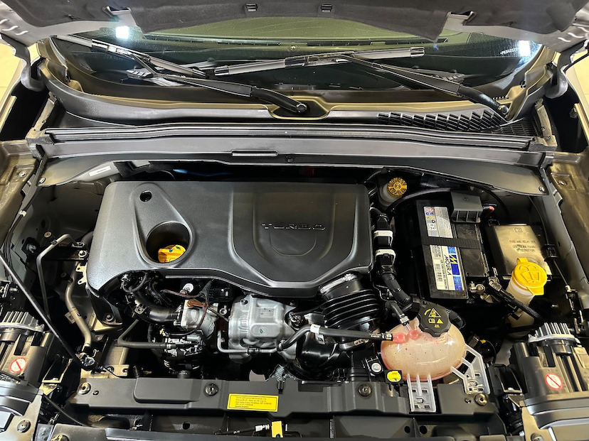 Foto do veículo JEEP RENEGADE  LGTD T270 2023 40.015 KM 105.900,00