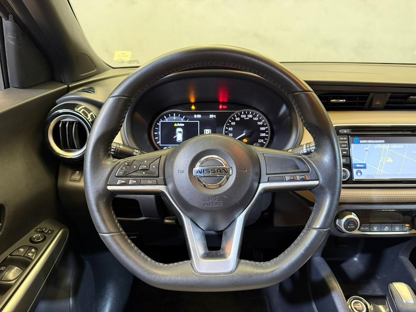 Foto do veículo NISSAN KICKS  SL CVT 1.6 FLEX 2017 104.000 KM 79.900,00