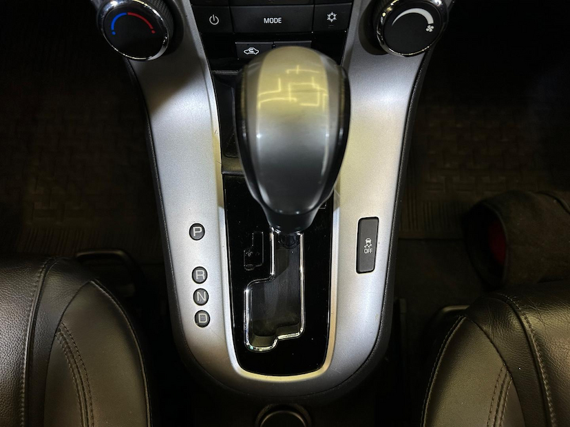 Foto do veículo CHEVROLET CRUZE  LT NB 2016 115.000 KM 73.900,00