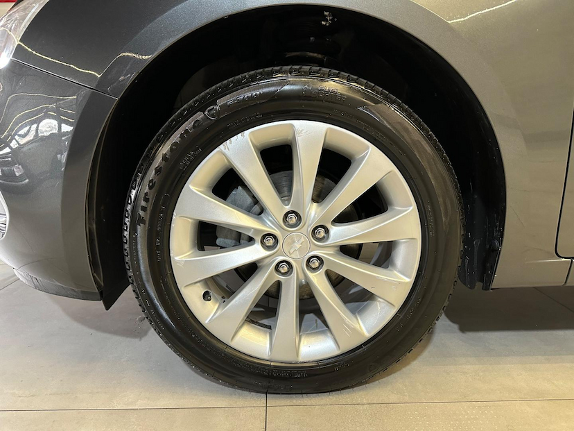 Foto do veículo CHEVROLET CRUZE  LT NB 2016 115.000 KM 73.900,00