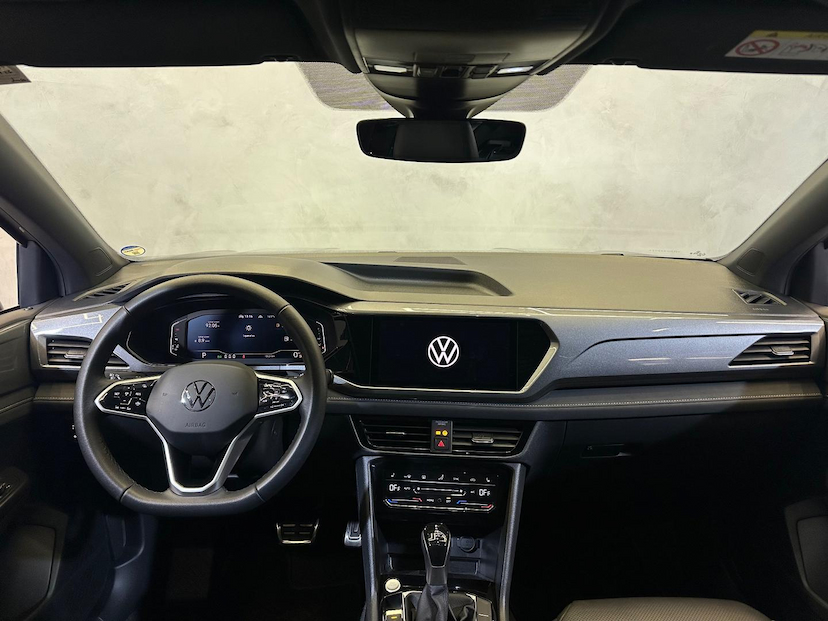 Foto do veículo VOLKSWAGEN TAOS  HL TSI 2024 10.569 KM 179.900,00