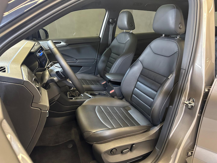 Foto do veículo VOLKSWAGEN TAOS  HL TSI 2024 10.569 KM 179.900,00