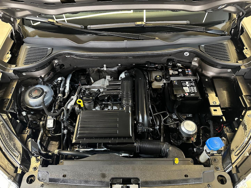 Foto do veículo VOLKSWAGEN TAOS  HL TSI 2024 10.569 KM 179.900,00