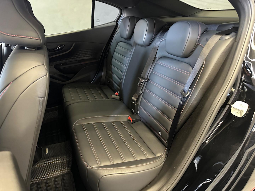 Foto do veículo FIAT FASTBACK  ABARTH 270 2025 27.180 KM 144.900,00