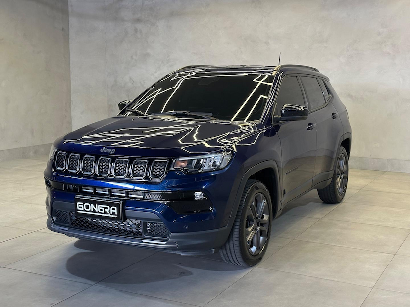 Foto do veículo JEEP COMPASS  LONG TF 2024 21.458 KM 146.900,00