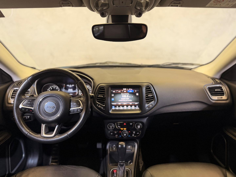 Foto do veículo JEEP COMPASS  LONGITUDE F 2017 103.469 KM 89.900,00
