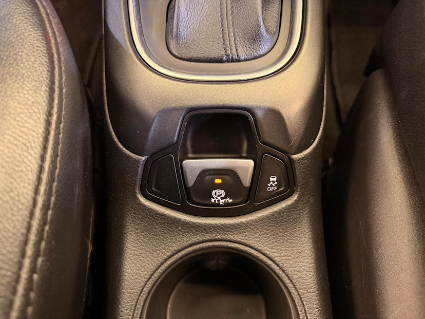 Foto do veículo JEEP COMPASS  LONGITUDE F 2017 103.469 KM 89.900,00
