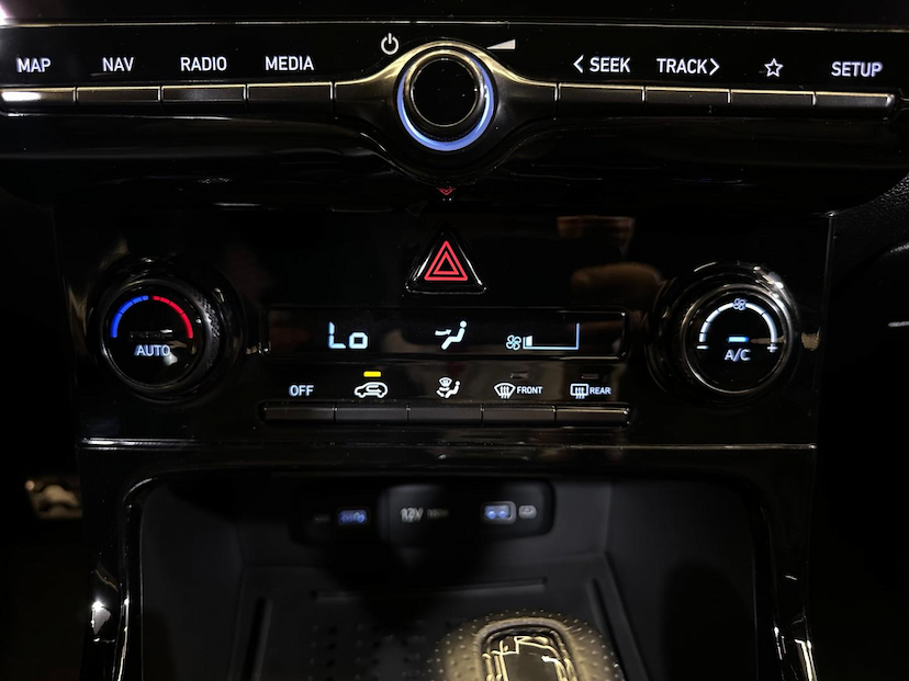 Foto do veículo HYUNDAI CRETA  TA NLINE 2023 34.765 KM 134.900,00