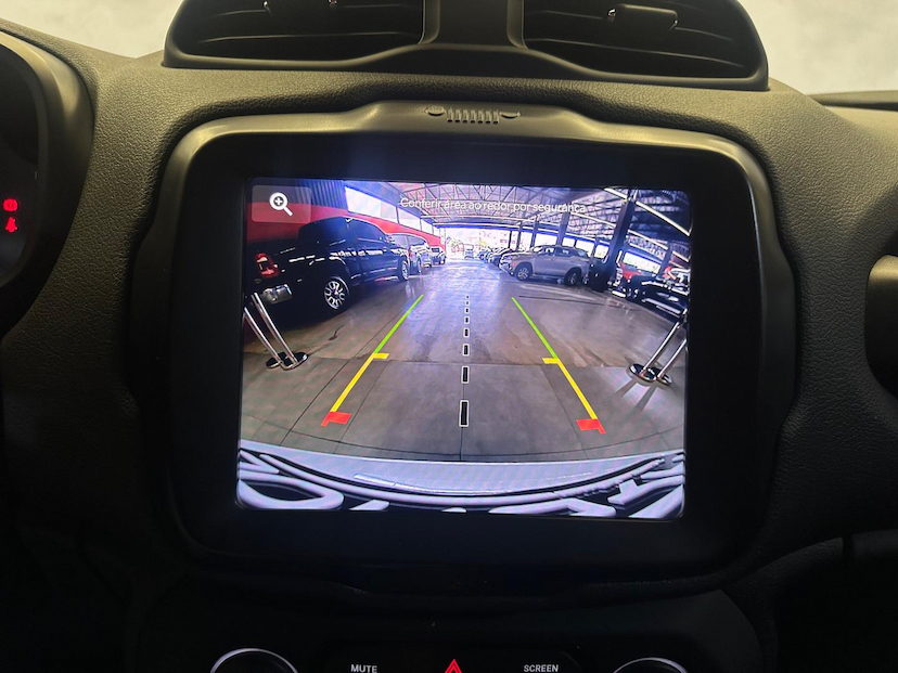 Foto do veículo JEEP RENEGADE  LGTD T270 2023 39.947 KM 106.900,00
