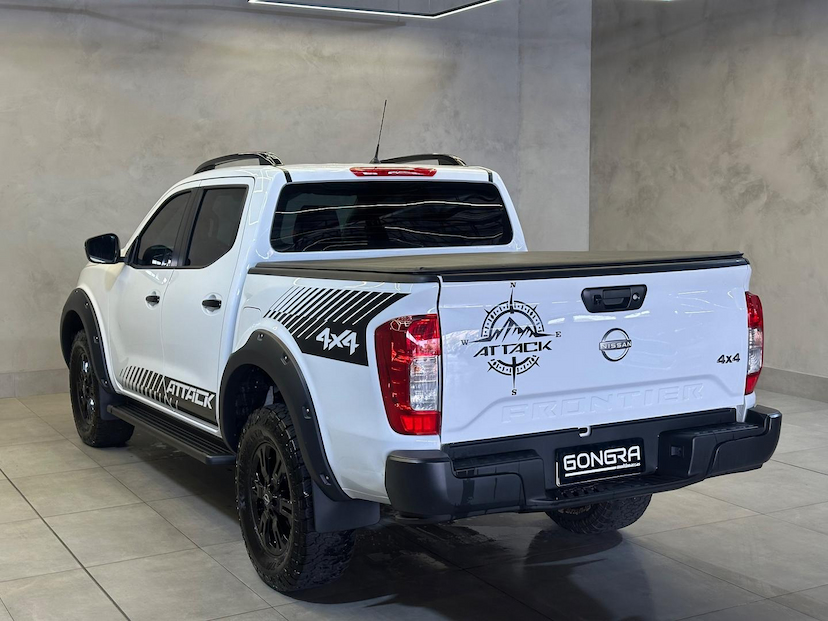 Foto do veículo NISSAN FRONTIER  ATK X4 2025 21.857 KM 219.900,00