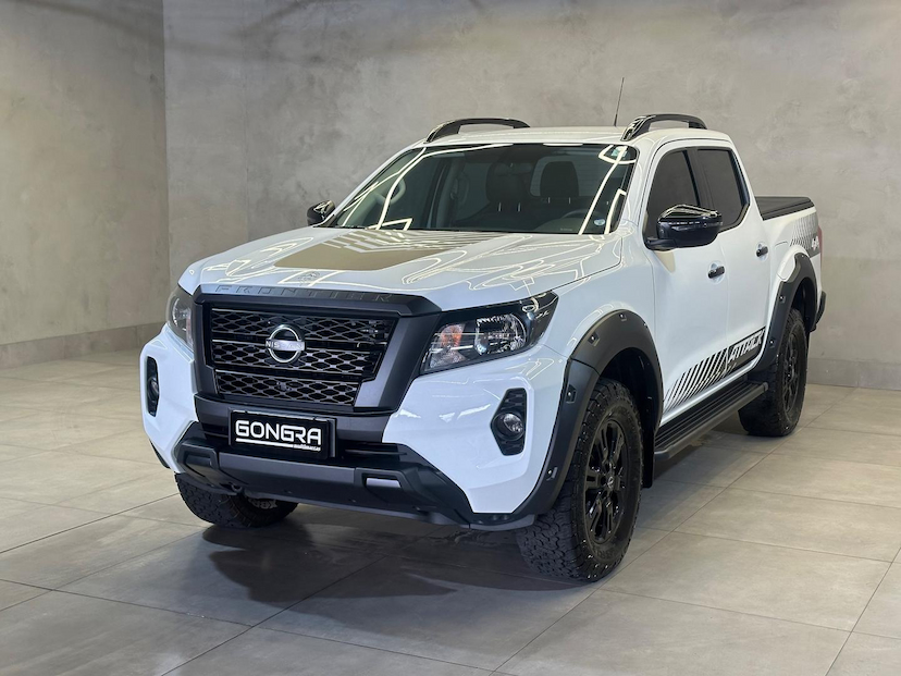 Foto do veículo NISSAN FRONTIER  ATK X4 2025 21.857 KM 219.900,00