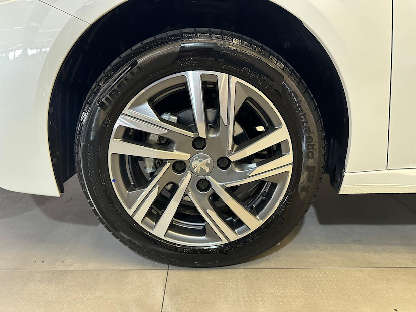 Foto do veículo PEUGEOT 208  1.6 GRIFFE 16V FLEX 4P AUTOMATICO 2023 28.570 KM 92.900,00
