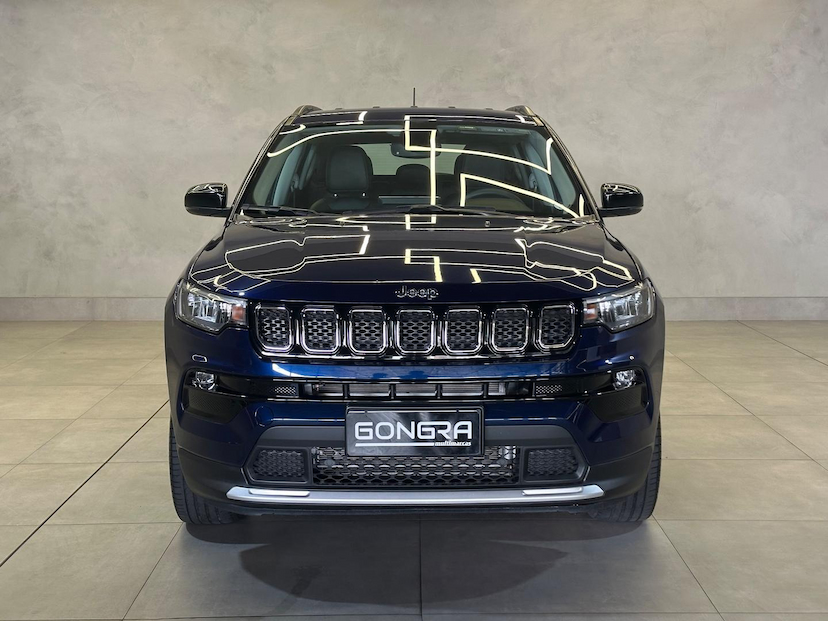 Foto do veículo JEEP COMPASS  LONG TF 2022 31.678 KM 129.900,00