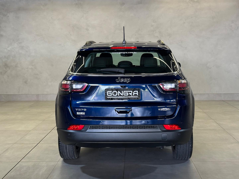 Foto do veículo JEEP COMPASS  LONG TF 2022 31.678 KM 129.900,00