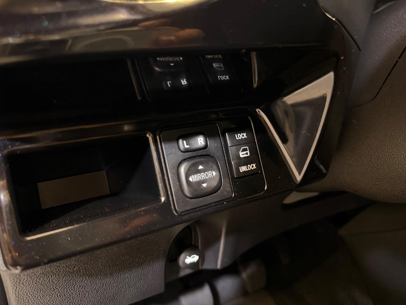 Foto do veículo TOYOTA ETIOS  HB X 13L MT 2018 94.027 KM 58.900,00